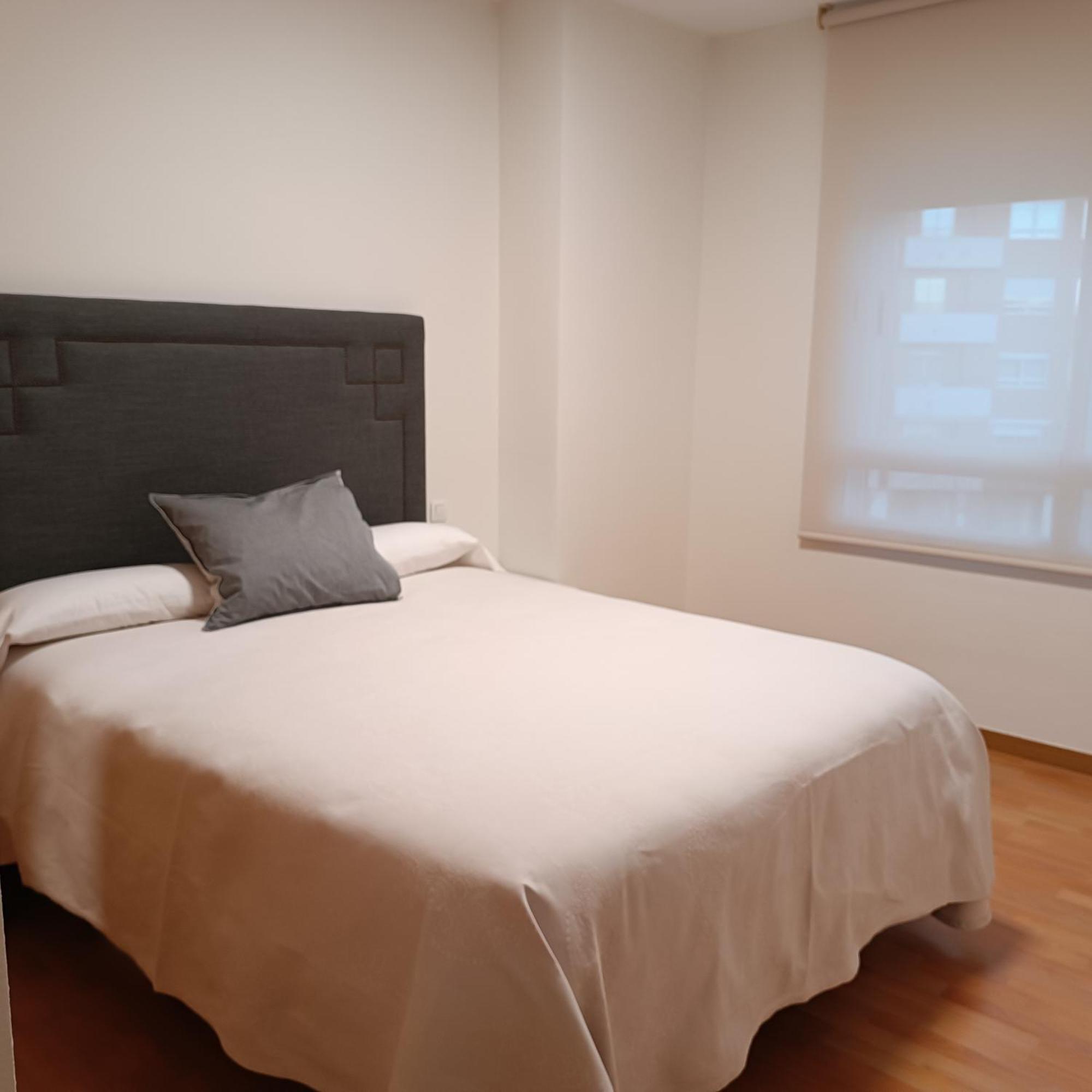 Apartamentos Go Covaresa -Parking Gratuito Valladolid Exteriér fotografie